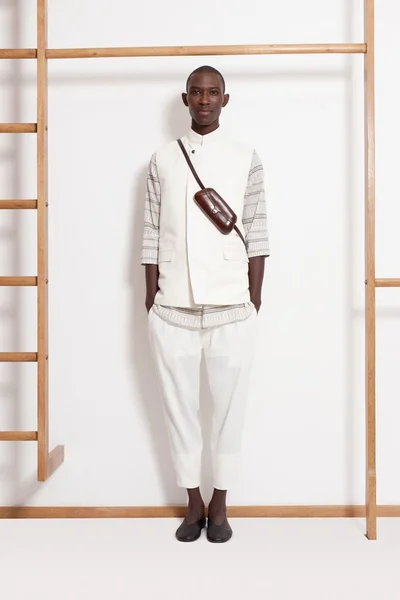 Look 14